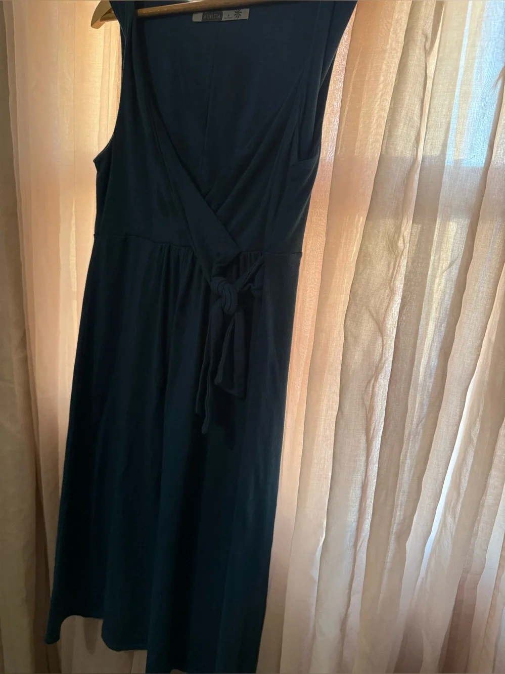 Athleta sleeveless casual